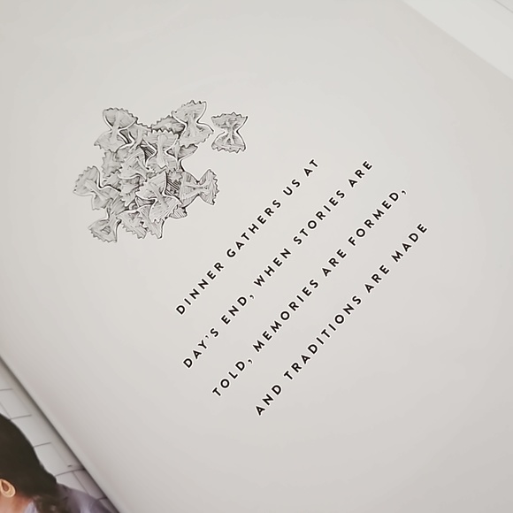 📖🔥Joanna Gaines Magnolia Table Recipe Collection Vol~2 - Picture 4 of 7